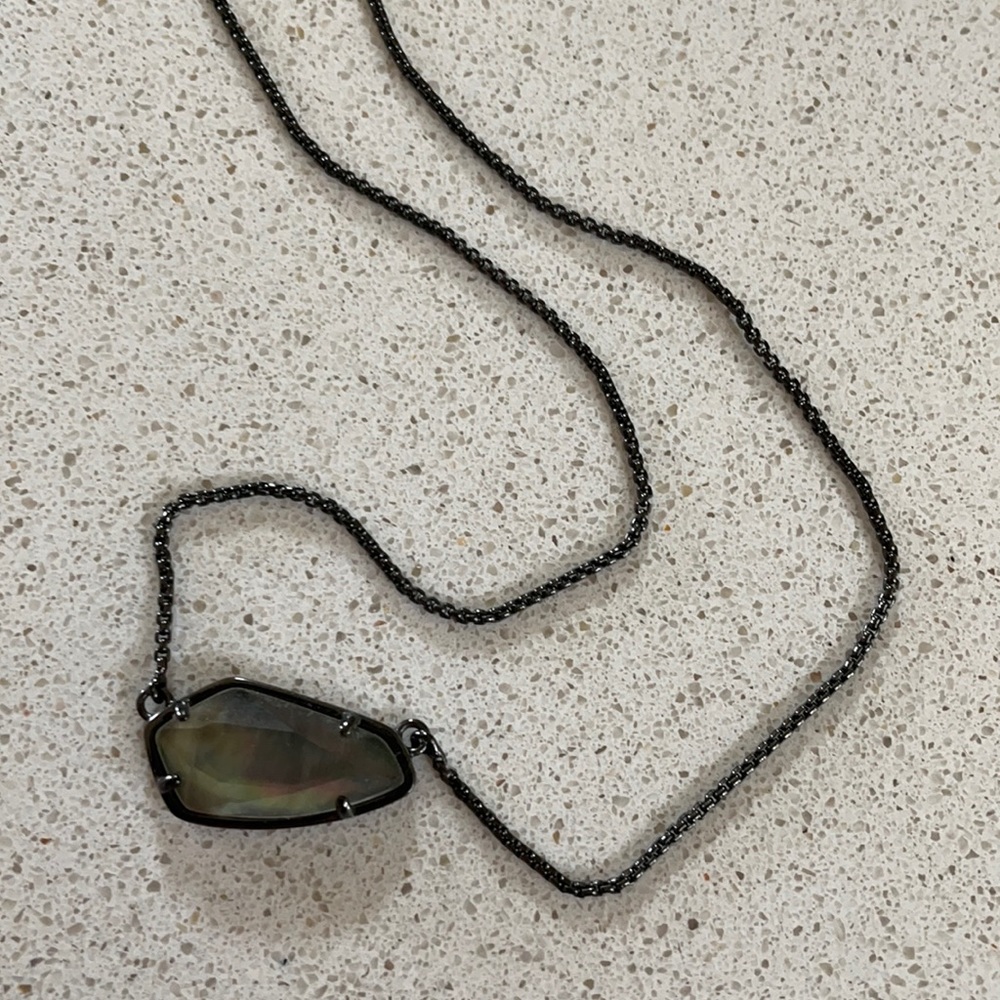 Kendra Scott Cami Necklace with black pearl